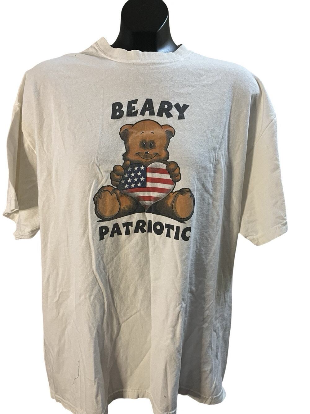 Vintage “Beary Patriotic” T-Shirt – Size XL